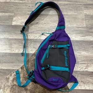 Patagonia Atom 8L Sling Purple Blue Rare Color way